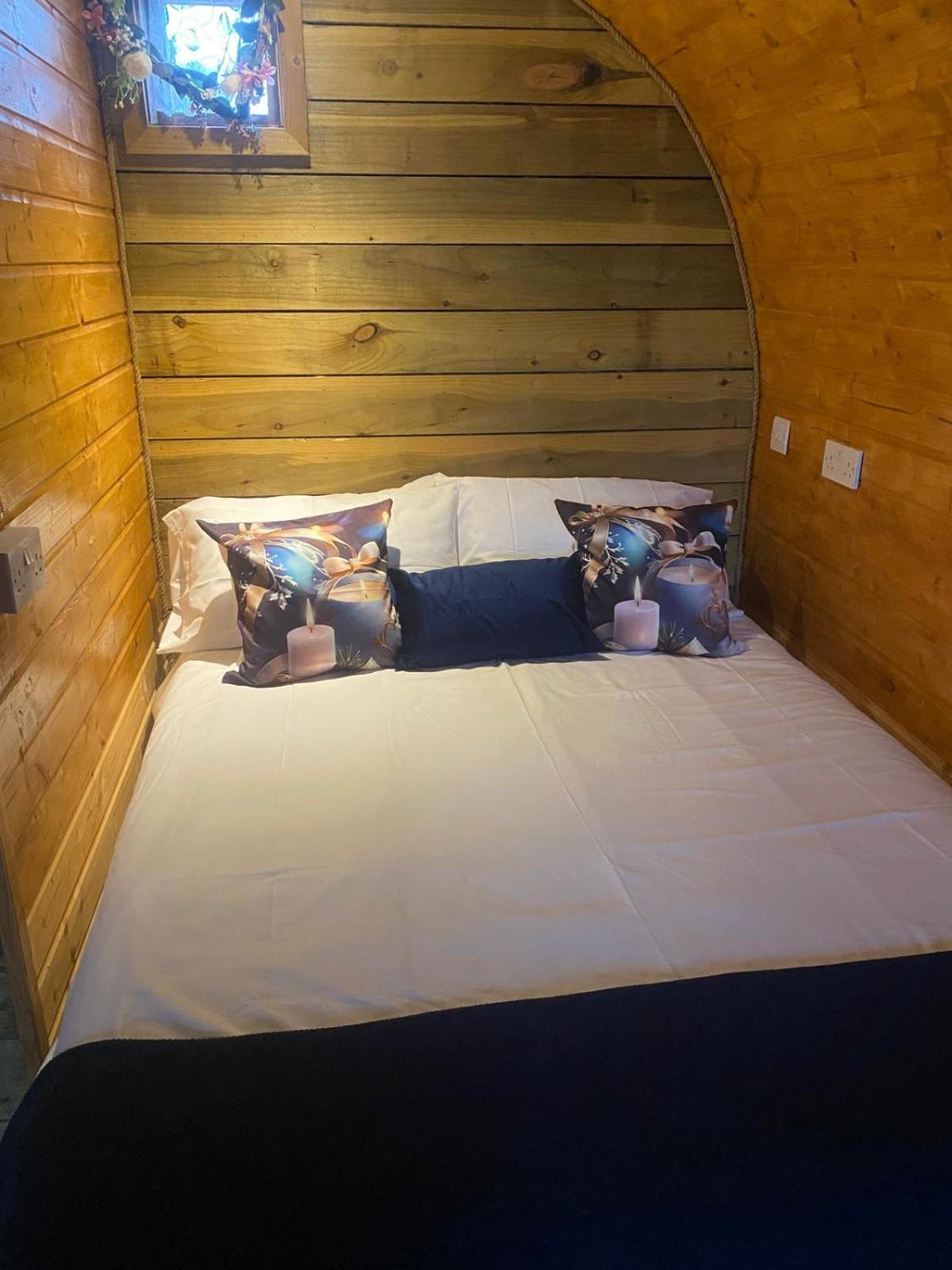 ホテル Crabmill Glamping ビュードリー エクステリア 写真