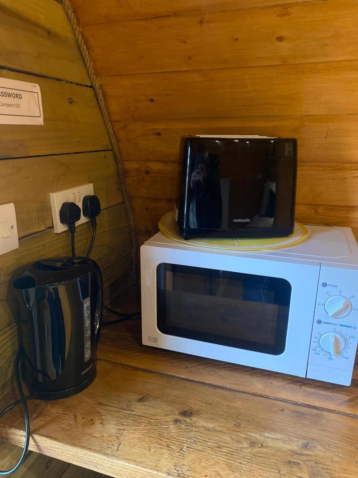 ホテル Crabmill Glamping ビュードリー エクステリア 写真