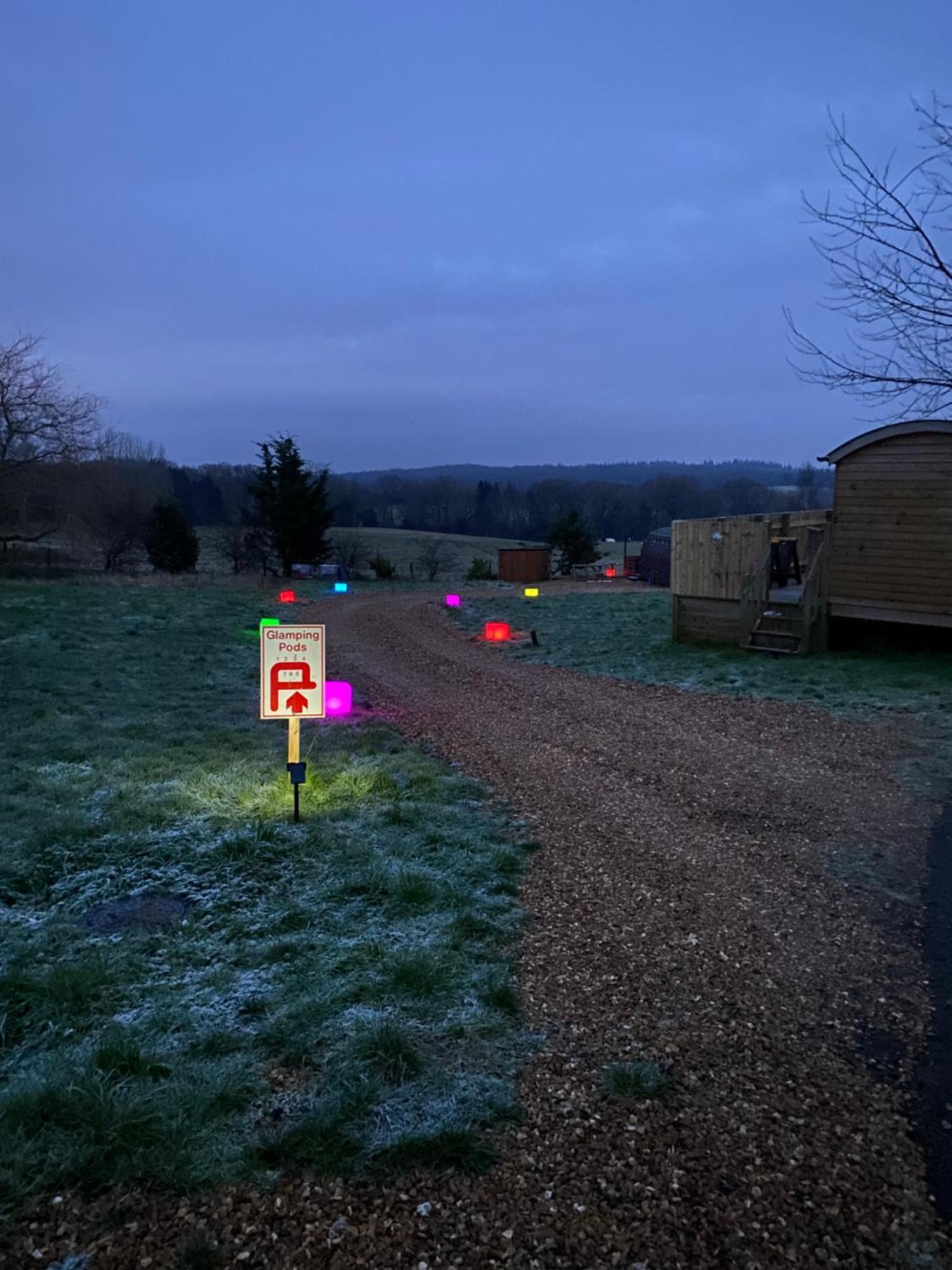 ホテル Crabmill Glamping ビュードリー エクステリア 写真